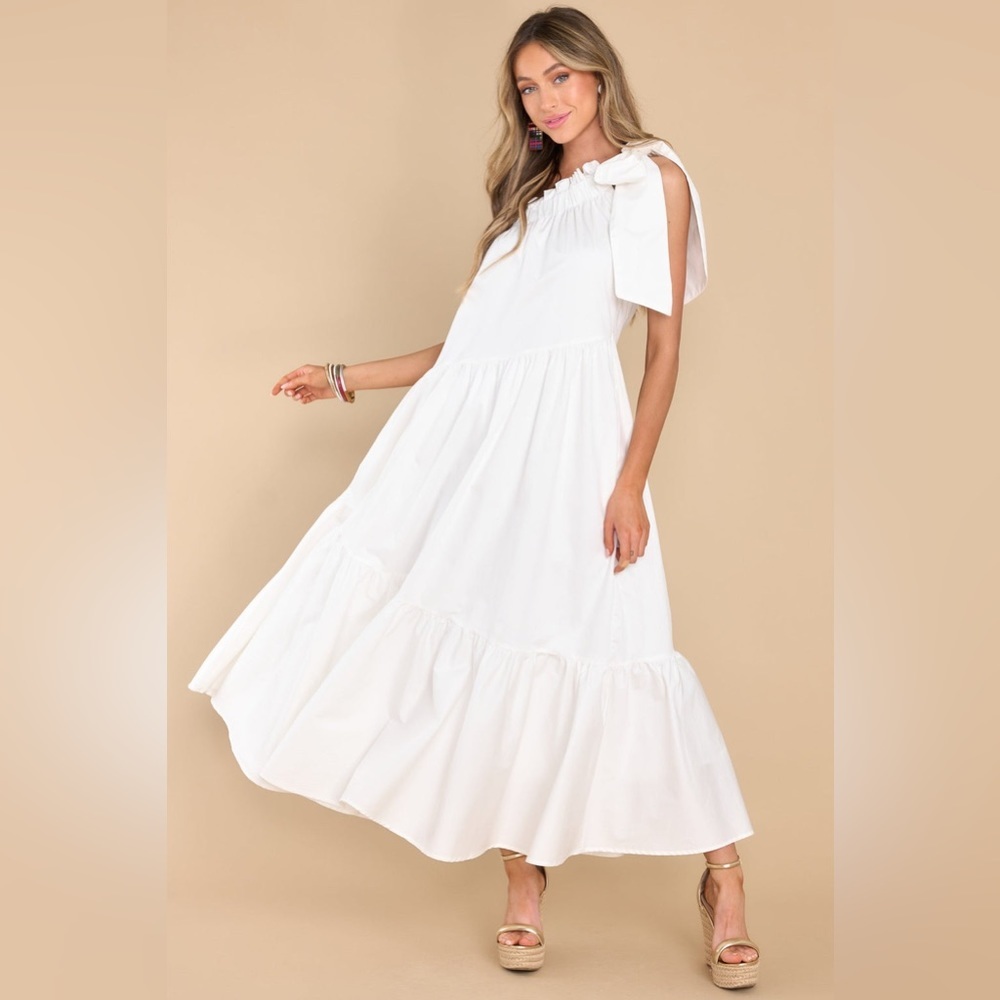 Petal & pup off the shoulder one shoulder maxi dress nwot - Picture 3 of 6